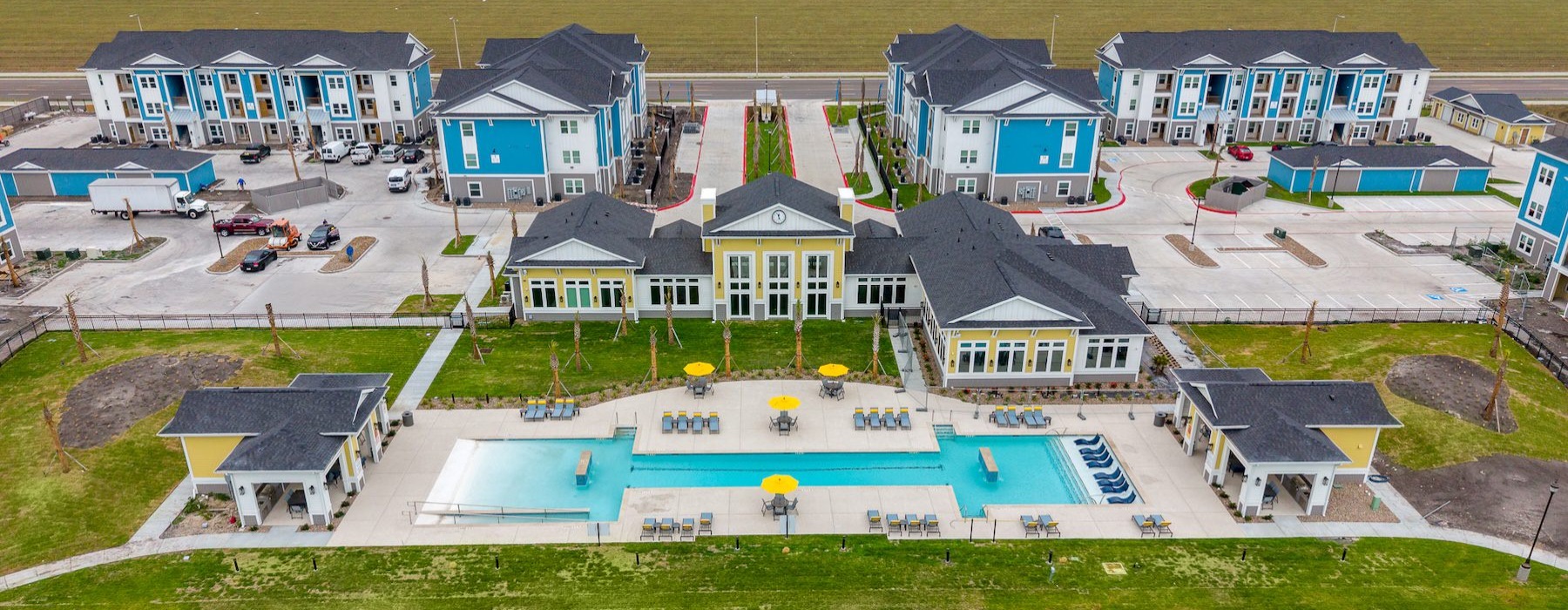 An aerial shot of Stella by the Bay
